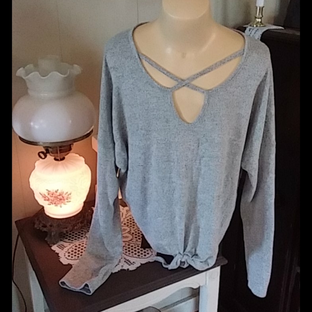 Longsleve gray cotton shirt